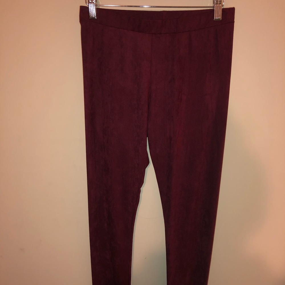 Maroon velvet leggings